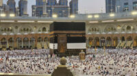 Suasana jemaah di Masjidil Haram, Makkah, Arab Saudi