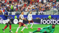 Pedro Porro saat membobol gawang Prancis di Semifinal Final Piala Dunia 2026 Pedro Porro saat membobol gawang Prancis di Semifinal Final Piala Dunia 2026