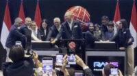 Raffi Ahmad dan Nagita Slavina saat seremoni pencatatan perdana saham PT RANS Entertainment Indonesia Tbk (RANS) di Bursa Efek Indonesia Raffi Ahmad dan Nagita Slavina saat seremoni pencatatan perdana saham PT RANS Entertainment Indonesia Tbk (RANS) di Bursa Efek Indonesia
