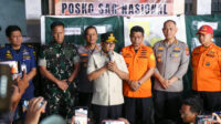 Gubernur Banten Andra Soni menyampaikan dukungan terhadap perpanjangan operasi SAR