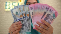 Mata uang rupiah menguat terhadap dolar (Foto: Kementerian Pendayagunaan Aparatur Negara dan Reformasi Birokrasi) Mata uang rupiah menguat terhadap dolar (Foto: Kementerian Pendayagunaan Aparatur Negara dan Reformasi Birokrasi)